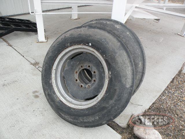 (2) Single rib tires, _1.jpg